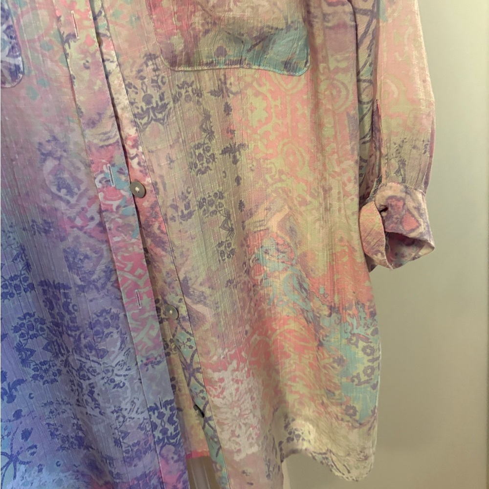 Spring Pastel Button-Up Top - Picture 2 of 6